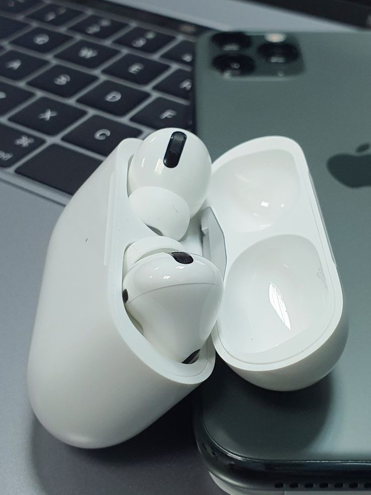 Apple Air Pods Pro 2nd Gen